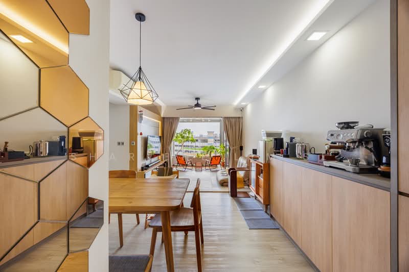 348D Yishun Avenue 11 HDB Flat For Sale at S$ 799,000 | PropertyGuru Singapore - Living Room