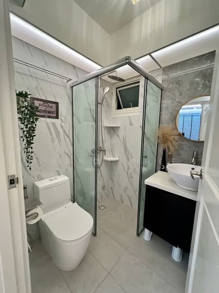 10B Boon Tiong Road HDB Flat For Sale at S$ 1,280,000 | PropertyGuru Singapore - Bathroom