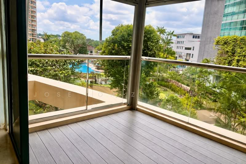 Thomson 800 Condominium For Sale at S$ 3,550,000 | PropertyGuru Singapore - Balcony
