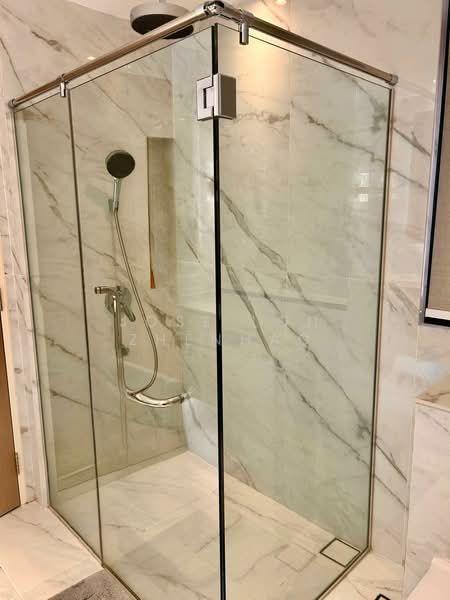 Thomson 800 Condominium For Sale at S$ 3,550,000 | PropertyGuru Singapore - Bathroom