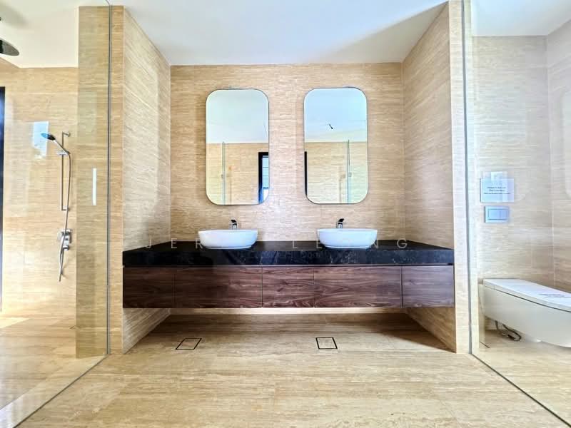 ❤️ DEALMAKERS ✨ D10 | BRAND NEW DETACHED Detached House For Sale at S$ 19,800,000 | PropertyGuru Singapore - Bathroom