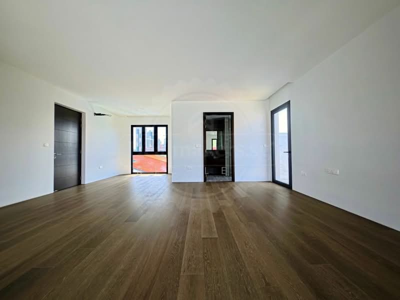 ❤️ DEALMAKERS ✨ D10 | BRAND NEW DETACHED Detached House For Sale at S$ 19,800,000 | PropertyGuru Singapore - Living Room