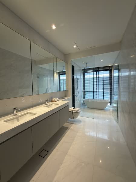 Brand New D11 Mount Rosie Freehold Detached ❤️ TOP Obtained, Mount Rosie Road, 8 Bedrooms, 16,031 sqft, Detached House For Sale, by Shauna Seow, 500058597 - Bathroom - PropertyGuru.com.sg