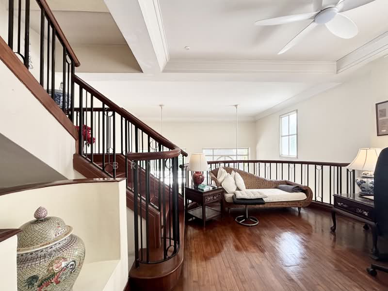 Huge Classic Well Maintained Semi D At Holland Area Semi-Detached House For Sale at S$ 4,550,000 | PropertyGuru Singapore