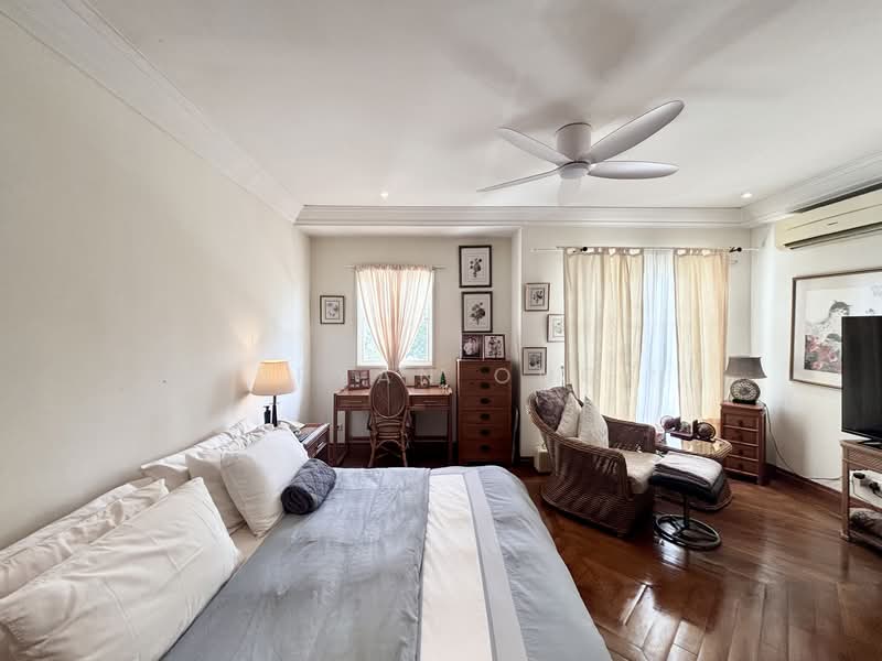 Huge Classic Well Maintained Semi D At Holland Area Semi-Detached House For Sale at S$ 4,550,000 | PropertyGuru Singapore