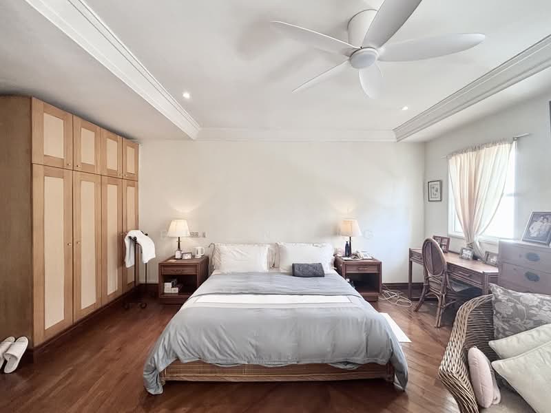 Huge Classic Well Maintained Semi D At Holland Area Semi-Detached House For Sale at S$ 4,550,000 | PropertyGuru Singapore