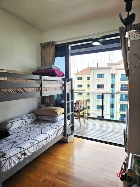 Stirling Residences, 25 Stirling Road, 3 Bedrooms, 1,055 sqft, Condominium For Rent, by Sergius Seah Weiming, 500058606 - Bedroom - PropertyGuru.com.sg