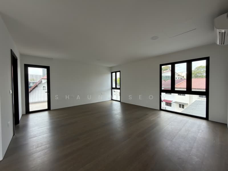 Brand New D10 Detached ❤️ Walk to Henry Park Primary, Grove Drive, 5 Bedrooms, 12,109 sqft, Detached House For Sale, by Shauna Seow, 500058621 - Bedroom - PropertyGuru.com.sg