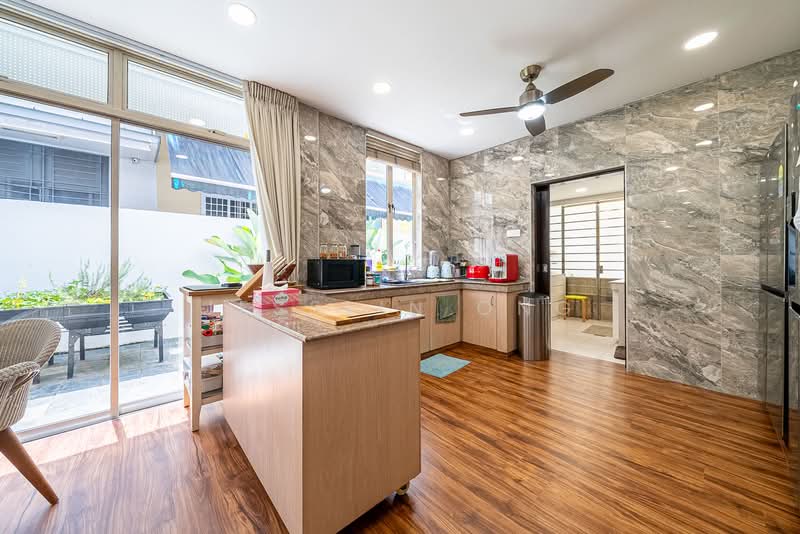 Dunbar Walk Semi-Detached House For Sale at S$ 8,280,000 | PropertyGuru Singapore - Kitchen