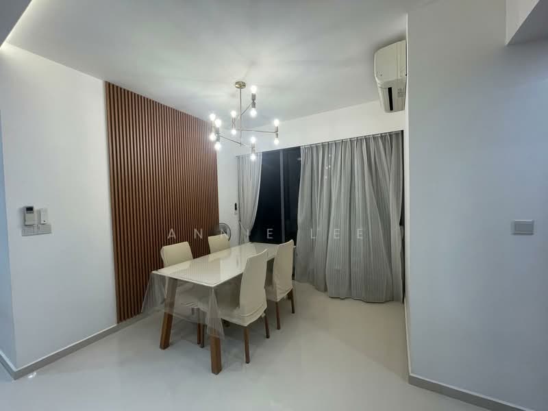 Twin Fountains, 19 Woodlands Avenue 6, 3 Bedrooms, 1,152 sqft, Executive Condominium For Rent, by Annie Lee, 500058666 - Dining Room - PropertyGuru.com.sg