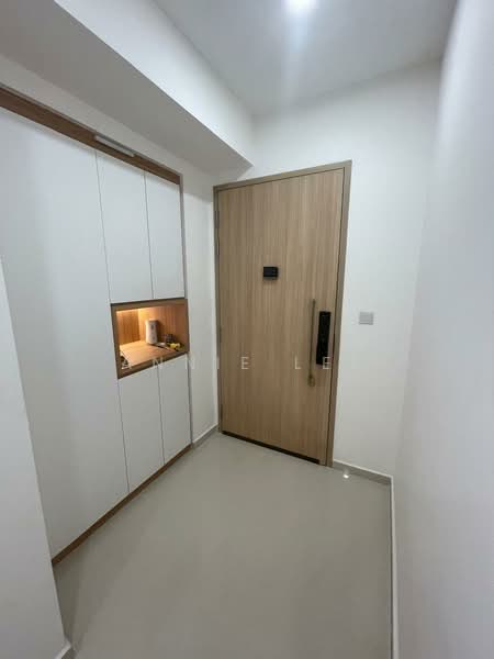 Twin Fountains, 19 Woodlands Avenue 6, 3 Bedrooms, 1,152 sqft, Executive Condominium For Rent, by Annie Lee, 500058666 - Entrance - PropertyGuru.com.sg