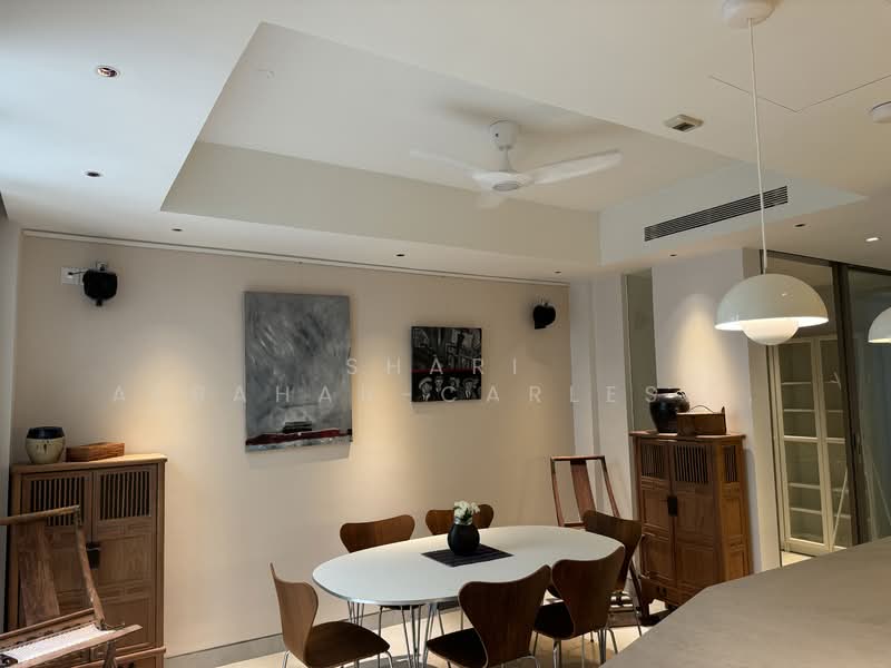 Niven Road Shophouse Ground Floor Only Newly Renovated, Niven Road, 2 Bedrooms, 1,000 sqft, Shophouse For Rent, by Shari Albahar-Carlesater, 500058667 - PropertyGuru.com.sg