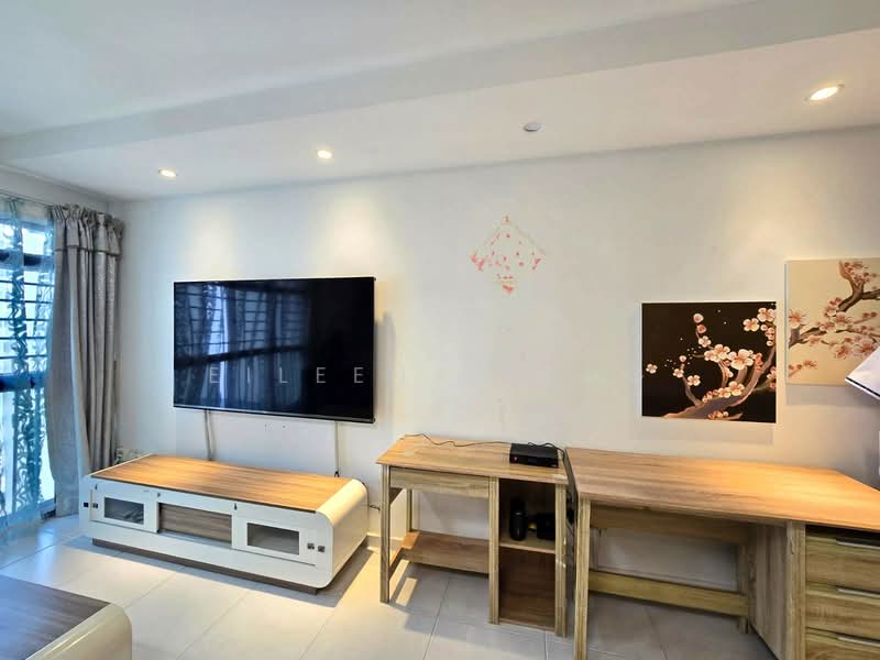 322B Anchorvale Drive, , 3 Bedrooms, 1,184 sqft, HDB Flat For Sale, by Eileen Leong, 500058672 - Living Room - PropertyGuru.com.sg