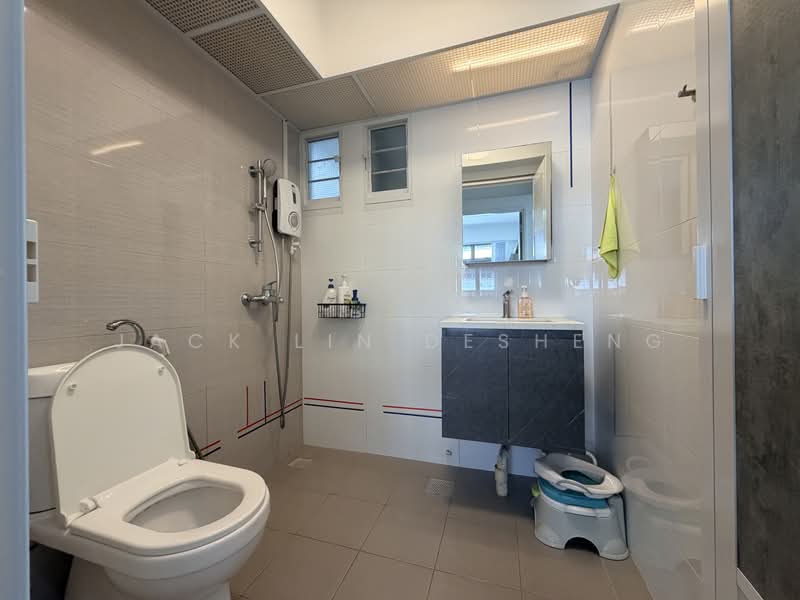 619A Tampines Street 61 HDB Flat For Sale at S$ 865,000 | PropertyGuru Singapore