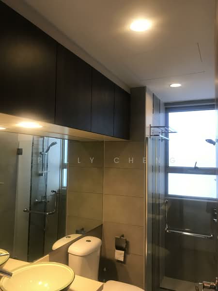 The Bayshore Condominium For Sale at S$ 1,328,000 | PropertyGuru Singapore - Bathroom