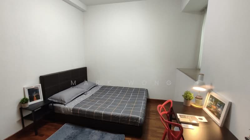 Queens, 10 Stirling Road, Room Rental, 150 sqft, Condominium For Rent, by Mark Wong, 500058697 - Bedroom - PropertyGuru.com.sg