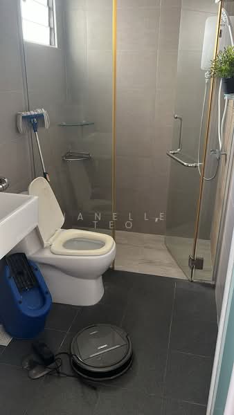 25B Jalan Membina, 25B Jalan Membina, Room Rental, 150 sqft, HDB Flat For Rent, by Janelle Teo, 500058706 - Bathroom - PropertyGuru.com.sg