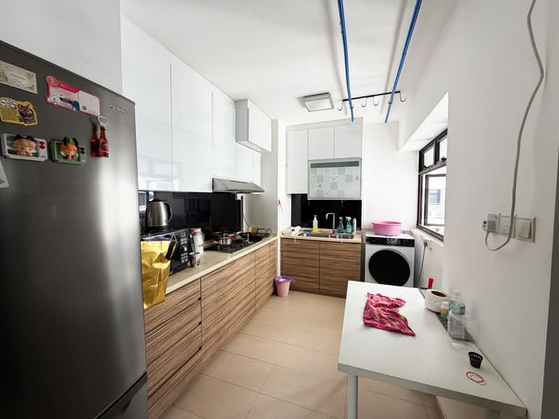 25B Jalan Membina, 25B Jalan Membina, Room Rental, 150 sqft, HDB Flat For Rent, by Janelle Teo, 500058706 - Kitchen - PropertyGuru.com.sg