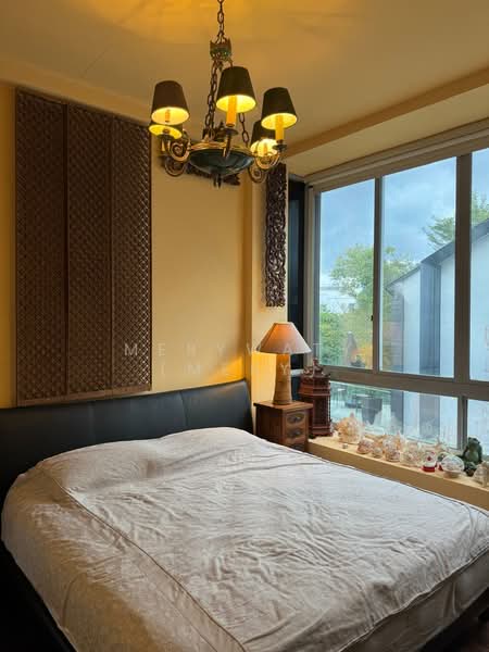 Montclair @ Whitley Cluster House For Sale at S$ 4,300,000 | PropertyGuru Singapore - Bedroom