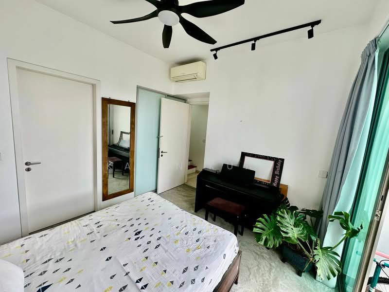Ripple Bay Condominium For Sale at S$ 3,680,000 | PropertyGuru Singapore - Bedroom