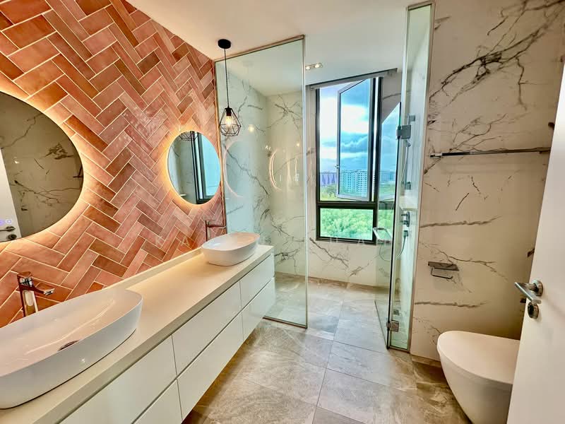 Ripple Bay Condominium For Sale at S$ 3,680,000 | PropertyGuru Singapore - Bathroom