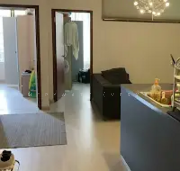 International Plaza Apartment For Sale at S$ 1,480,000 | PropertyGuru Singapore - Living Room