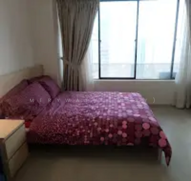 International Plaza Apartment For Sale at S$ 1,480,000 | PropertyGuru Singapore - Bedroom