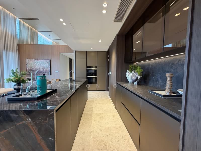 Tembusu Grand Condominium For Sale at S$ 7,888,000 | PropertyGuru Singapore - Kitchen
