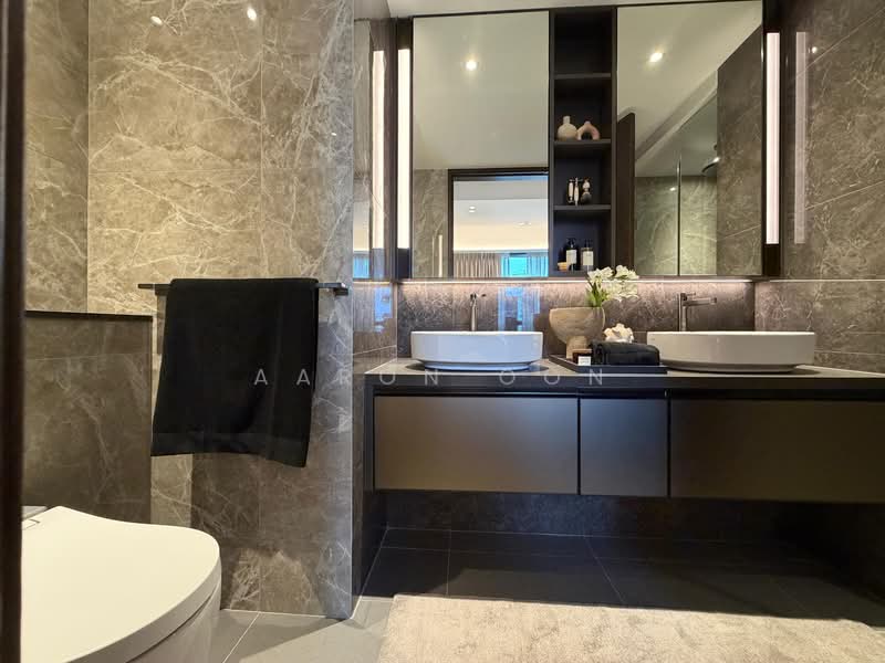 Tembusu Grand Condominium For Sale at S$ 7,888,000 | PropertyGuru Singapore - Bathroom