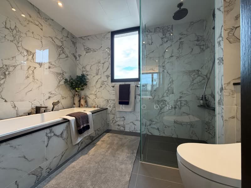 Tembusu Grand Condominium For Sale at S$ 7,888,000 | PropertyGuru Singapore - Bathroom