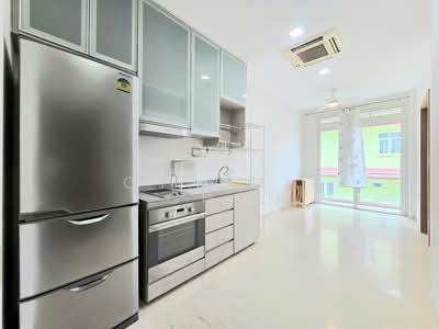 For Rent - Suites @ Kovan