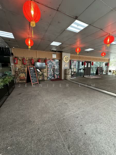 Golden Mile Tower, 6001 Beach Road, 279 sqft, Mall Shop For Sale, by Jennifer Lim, 500058779 - CommercialGuru.com.sg