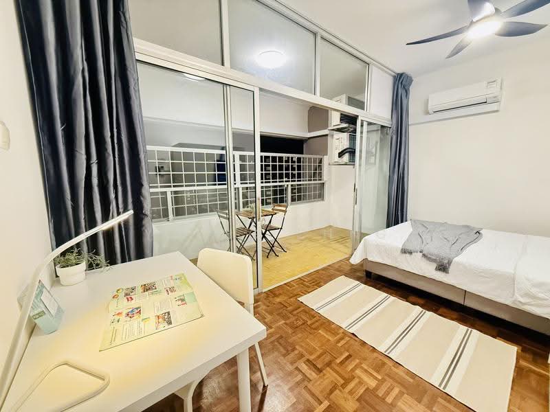 Ridgewood Condominium, 1 Ridgewood Close, Tanglin / Holland / Bukit Timah, Room Rental, 108 sqft, Condominium For Rent, by Young Chng, 500058786 - Bedroom - PropertyGuru.com.sg