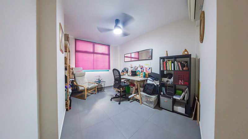 474 Segar Road HDB Flat For Sale at S$ 798,000 | PropertyGuru Singapore - Common Bedroom