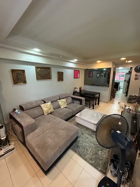 For Sale - 393 Yishun Avenue 6