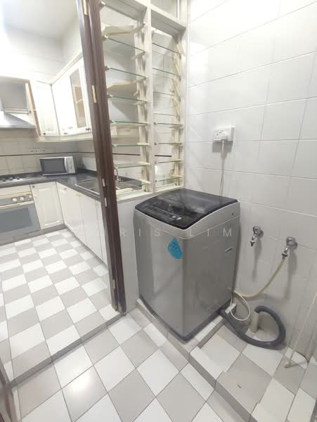 Changi Green, 712 Upper Changi Road East, Room Rental, 110 sqft, Condominium For Rent, by Chris Lim, 500058801 - Kitchen - PropertyGuru.com.sg