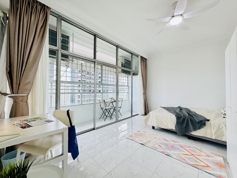 Ridgewood Condominium, 1 Ridgewood Close, Room Rental, 108 sqft, Condominium For Rent, by Young Chng, 500058803 - Bedroom - PropertyGuru.com.sg