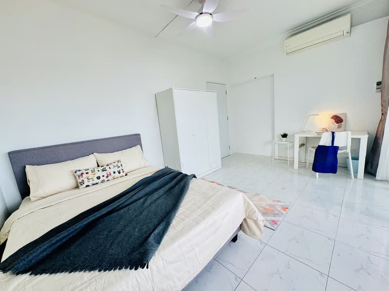 Ridgewood Condominium, 1 Ridgewood Close, Room Rental, 108 sqft, Condominium For Rent, by Young Chng, 500058803 - Bedroom - PropertyGuru.com.sg