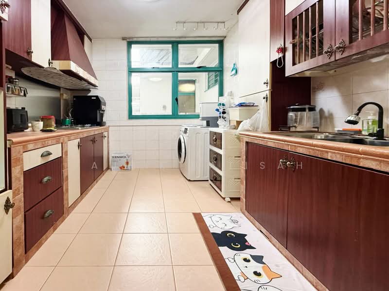 477 Segar Road HDB Flat For Sale at S$ 599,000 | PropertyGuru Singapore - Kitchen