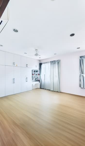 “Blue Chip” Freehold Semi-Detached House in District 15 Semi-Detached House For Sale at S$ 7,000,000 | PropertyGuru Singapore