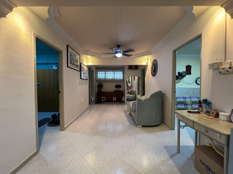 820 Jurong West Street 81 HDB Flat For Sale at S$ 590,000 | PropertyGuru Singapore - Living Room