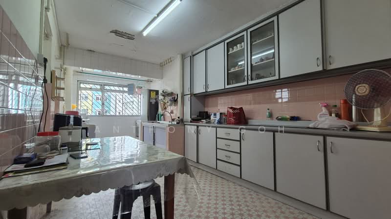 1 Lorong Lew Lian, 1 Lorong Lew Lian, 2 Bedrooms, 732 sqft, HDB Flat For Rent, by Anthony Goh, 500058862 - PropertyGuru.com.sg
