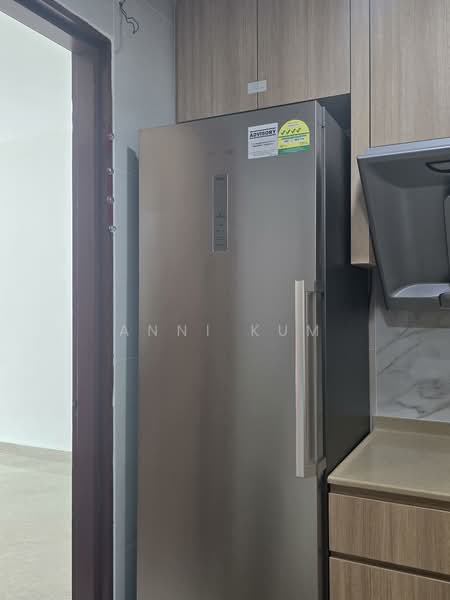 Spring Grove, 53 Grange Road, 2 Bedrooms, 1,012 sqft, Condominium For Rent, by Anni Kum, 500058870 - PropertyGuru.com.sg