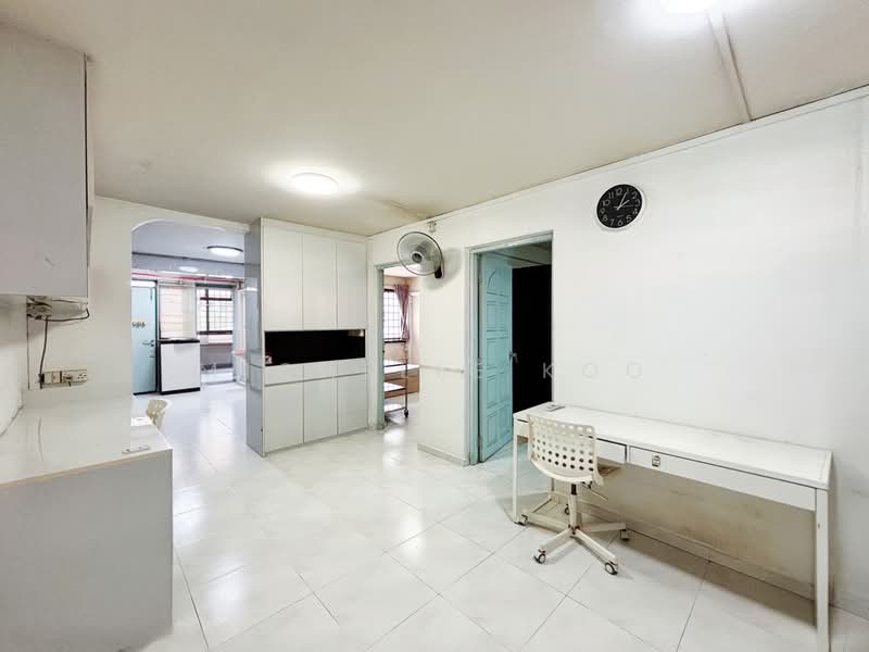 27 Toa Payoh East HDB Flat For Sale at S$ 360,000 | PropertyGuru Singapore - Interior