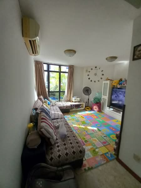 Harbourlights, 66 Telok Blangah Road, 2 Bedrooms, 775 sqft, Apartment For Rent, by Fong Siew Hong, 500058880 - Living Room - PropertyGuru.com.sg