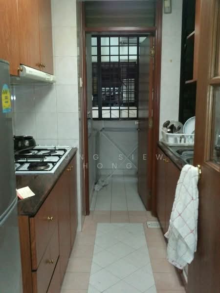 Harbourlights, 66 Telok Blangah Road, 2 Bedrooms, 775 sqft, Apartment For Rent, by Fong Siew Hong, 500058880 - Kitchen - PropertyGuru.com.sg