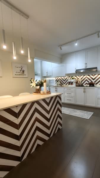 404 Pandan Gardens HDB Flat For Sale at S$ 545,000 | PropertyGuru Singapore