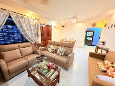 For Sale - 421 Canberra Road