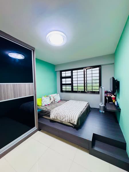 467C Bukit Batok West Avenue 9 HDB Flat For Sale at S$ 613,000 | PropertyGuru Singapore - Bedroom