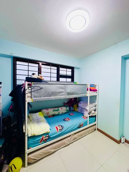 467C Bukit Batok West Avenue 9 HDB Flat For Sale at S$ 613,000 | PropertyGuru Singapore - Bedroom